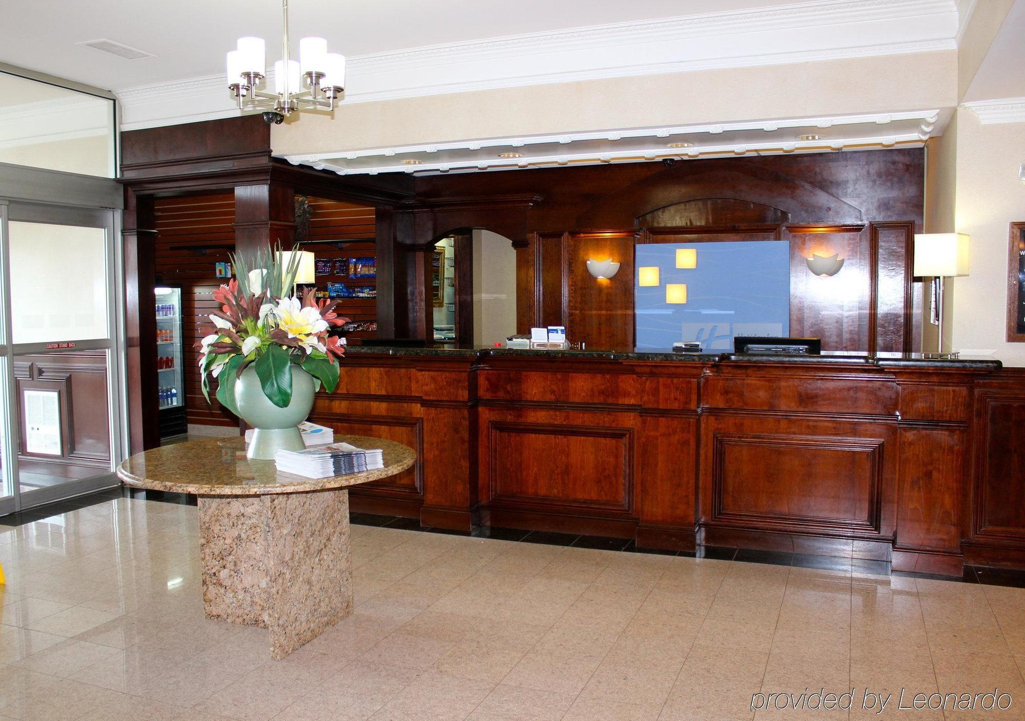 Holiday Inn Express Hotel & Suites Waterford By Ihg Exterior foto